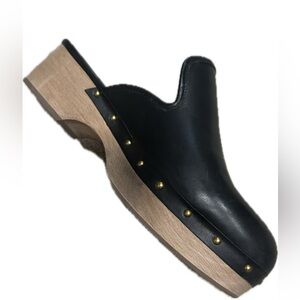 JCrew Clogs